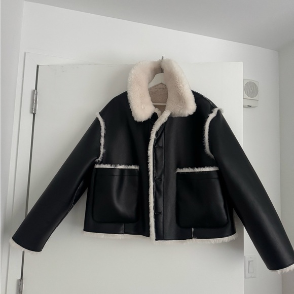 Reversible Kate Spade Faux Fur / Leather Jacket - Picture 3 of 6